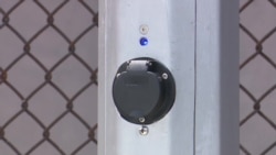 Как превратить фонарный столб в заправку электромобиля Как превратить фонарный столб в заправку электромобиля