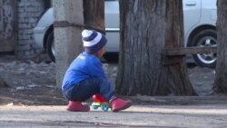 Кыргызстанский депутат предлагает публиковать данные должников по алиментам Кыргызстанский депутат предлагает публиковать данные должников по алиментам