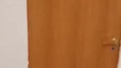 "Они не считали нас людьми". Таджикистанец рассказывает, как его и детей держали в камере и унижали перед высылкой из России "Они не считали нас людьми". Таджикистанец рассказывает, как его и детей держали в камере и унижали перед высылкой из России