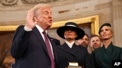 "Начнется Золотой век Америки". В Вашингтоне прошла инаугурация Дональда Трампа