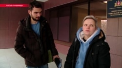 Жительница Екатеринбурга, у которой отобрали детей после удаления груди, объявила голодовку Жительница Екатеринбурга, у которой отобрали детей после удаления груди, объявила голодовку