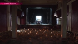 "Со сносом этого здания, умирает часть меня" – легко ли играть на развалинах театра "Со сносом этого здания, умирает часть меня" – легко ли играть на развалинах театра