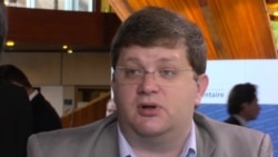 Владимир Арьев: "Европа боится принять, что одна страна сошла с ума" Владимир Арьев: "Европа боится принять, что одна страна сошла с ума"