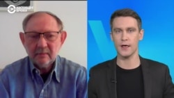 Политолог Зеэв Ханин – о целях удара Израиля в Тартусе: "Гигантский склад вооружений и боеприпасов" Политолог Зеэв Ханин – о целях удара Израиля в Тартусе: "Гигантский склад вооружений и боеприпасов"