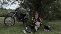 ZOOM: йог из Челябинска и 16-летний мотоэндурист ZOOM: йог из Челябинска и 16-летний мотоэндурист