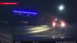 В Киеве напали на журналистов, снимавших репортаж о куме Путина В Киеве напали на журналистов, снимавших репортаж о куме Путина