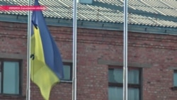 "Мне все равно": как воспитательница детского интерната пыталась продать ребенка за $10 000 "Мне все равно": как воспитательница детского интерната пыталась продать ребенка за $10 000