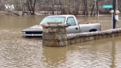 Наводнения в США: погибли уже 14 человек  Наводнения в США: погибли уже 14 человек