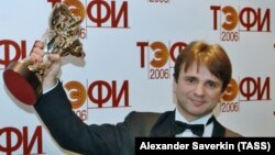 Бессменный ведущий программы Тимур Кизяков на вручении премии Тэффи-2006