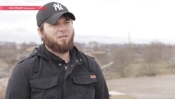 "Избивали, душили, током били, забивали, как собаку": чеченец рассказывает о пытках в чеченской милиции "Избивали, душили, током били, забивали, как собаку": чеченец рассказывает о пытках в чеченской милиции