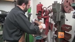 В поисках лучшей жизни иммигранты приезжают в США В поисках лучшей жизни иммигранты приезжают в США