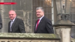 Без Путина: Порошенко встретился в Ахене с Меркель и Макроном Без Путина: Порошенко встретился в Ахене с Меркель и Макроном