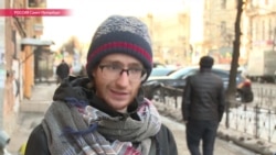 "Шептали на ухо, что будут бить, если я не буду слушаться": за что полиция задержала фотокорра "Коммерсанта" "Шептали на ухо, что будут бить, если я не буду слушаться": за что полиция задержала фотокорра "Коммерсанта"