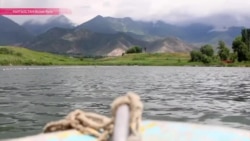 Экс-чиновник правительства Кыргызстана бросил карьеру и начал разводить рыбу в родной деревне Экс-чиновник правительства Кыргызстана бросил карьеру и начал разводить рыбу в родной деревне