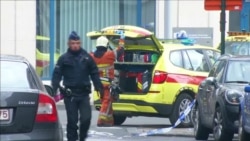 Полиция и спасатели в районе метростанции Маельбек в Брюсселе Полиция и спасатели в районе метростанции Маельбек в Брюсселе