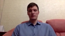 Учитель из Ростова-на-Дону лишился работы после митинга за Навального Учитель из Ростова-на-Дону лишился работы после митинга за Навального