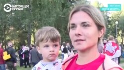 "Забирайте. Он никому здесь не нужен, хватит. Нам нужен другой президент" "Забирайте. Он никому здесь не нужен, хватит. Нам нужен другой президент"