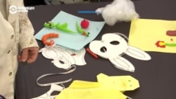 В Кыргызстане родители детей с аутизмом призывают власти обратить на них внимание В Кыргызстане родители детей с аутизмом призывают власти обратить на них внимание