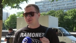 "Его срок уже подходит". Что думают москвичи о возможном новом избрании Путина "Его срок уже подходит". Что думают москвичи о возможном новом избрании Путина