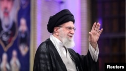 Верховный лидер Ирана аятолла Али Хаменеи