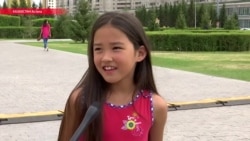 Маленькая казашка восемь лет не была на родине после удочерения. Вот, что она увидела, когда вернулась Маленькая казашка восемь лет не была на родине после удочерения. Вот, что она увидела, когда вернулась