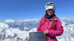 МЧС Кыргызстана объявило альпинистку Наталью Наговицыну пропавшей без вести МЧС Кыргызстана объявило альпинистку Наталью Наговицыну пропавшей без вести