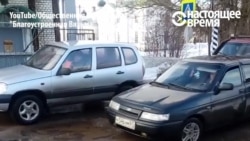 Дорожные службы латают асфальт - водители комментируют, не стесняясь в выражениях Дорожные службы латают асфальт - водители комментируют, не стесняясь в выражениях