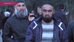 В Таджикистане милиция насильно бреет мужчинам бороды В Таджикистане милиция насильно бреет мужчинам бороды