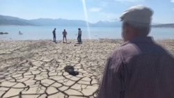 "Тебе вдруг говорят, что надо бросить свое село и переехать": истории переселенцев Токтогульского водохранилища "Тебе вдруг говорят, что надо бросить свое село и переехать": истории переселенцев Токтогульского водохранилища