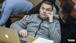 Александр Плющев