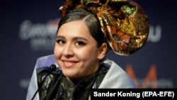 Манижа 16 мая в Роттердаме