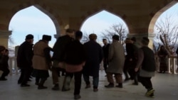 Приходи свободным: визуальная антропология жизни чеченского поселка Приходи свободным: визуальная антропология жизни чеченского поселка