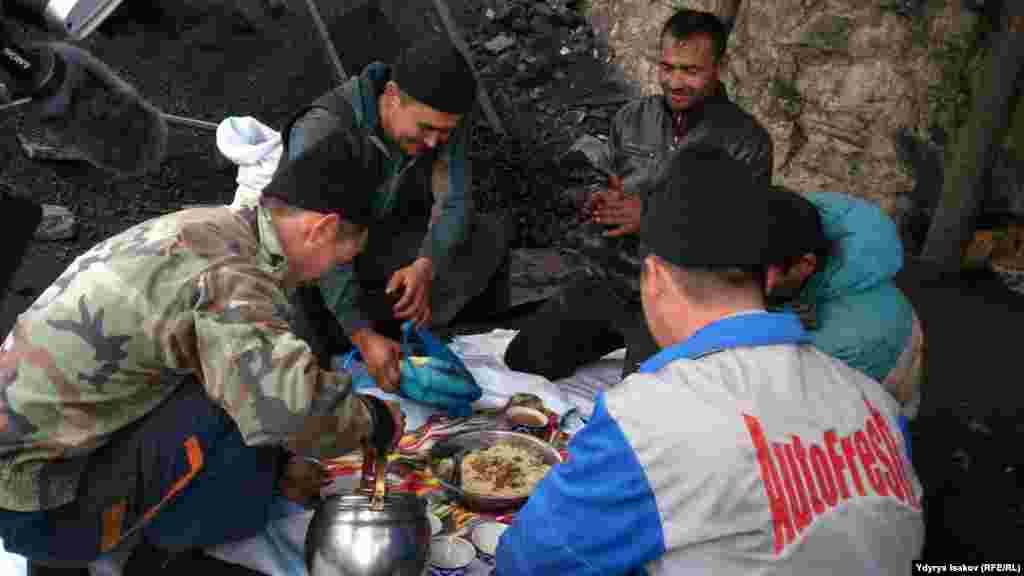 Обеденный перерыв.  