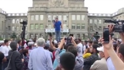 Главные скандалы предвыборной кампании в Кыргызстане Главные скандалы предвыборной кампании в Кыргызстане