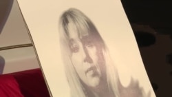 В Нижнем Новгороде похоронили Ирину Славину: она сожгла себя у здания МВД В Нижнем Новгороде похоронили Ирину Славину: она сожгла себя у здания МВД