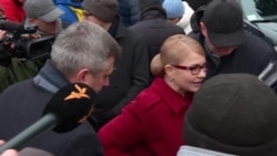 Тимошенко против СБУ. В Украине продолжается предвыборная гонка Тимошенко против СБУ. В Украине продолжается предвыборная гонка