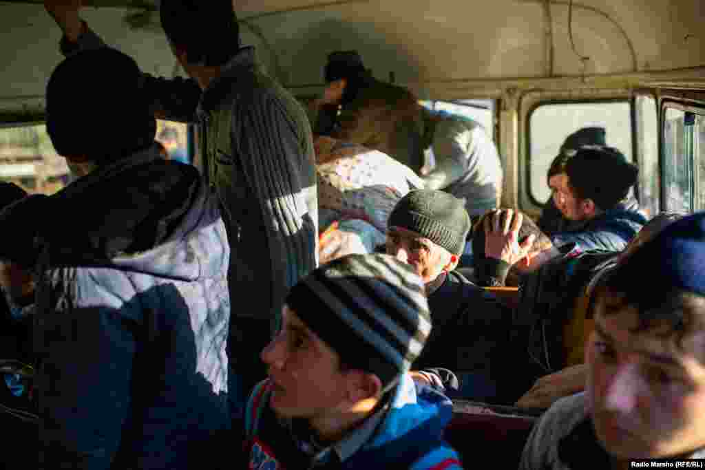 В приграничных районах это – основной вид дохода, так как в деревнях нет других возможностей трудоустройства