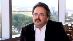 Михаил Ходорковский: «Были в нашей истории и более неприятные режимы. Переживем и этот» Михаил Ходорковский: «Были в нашей истории и более неприятные режимы. Переживем и этот»