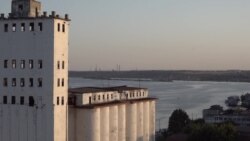 Жители города и экологи ищут источник неприятного запаха в прибрежных районах Саратова Жители города и экологи ищут источник неприятного запаха в прибрежных районах Саратова