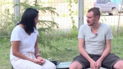 Кыргызстанца вызвали на допрос после публикации в фейсбуке картинки с президентом Кыргызстанца вызвали на допрос после публикации в фейсбуке картинки с президентом